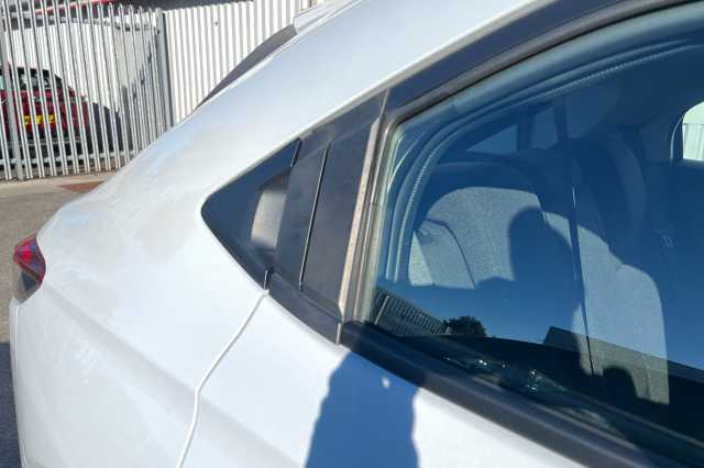 Honda HR-V Hybrid 1.5 eHEV Elegance 5dr CVT 