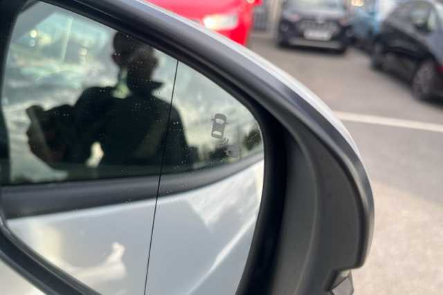 Honda Jazz Hybrid 1.5 i-MMD Hybrid Advance 5dr eCVT 