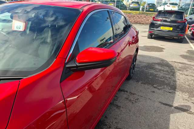 Honda Civic 1.0 VTEC Turbo 126 SR 5dr CVT 