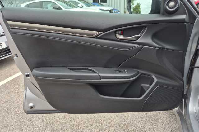 Honda Civic 1.5 VTEC Turbo Prestige 5dr 
