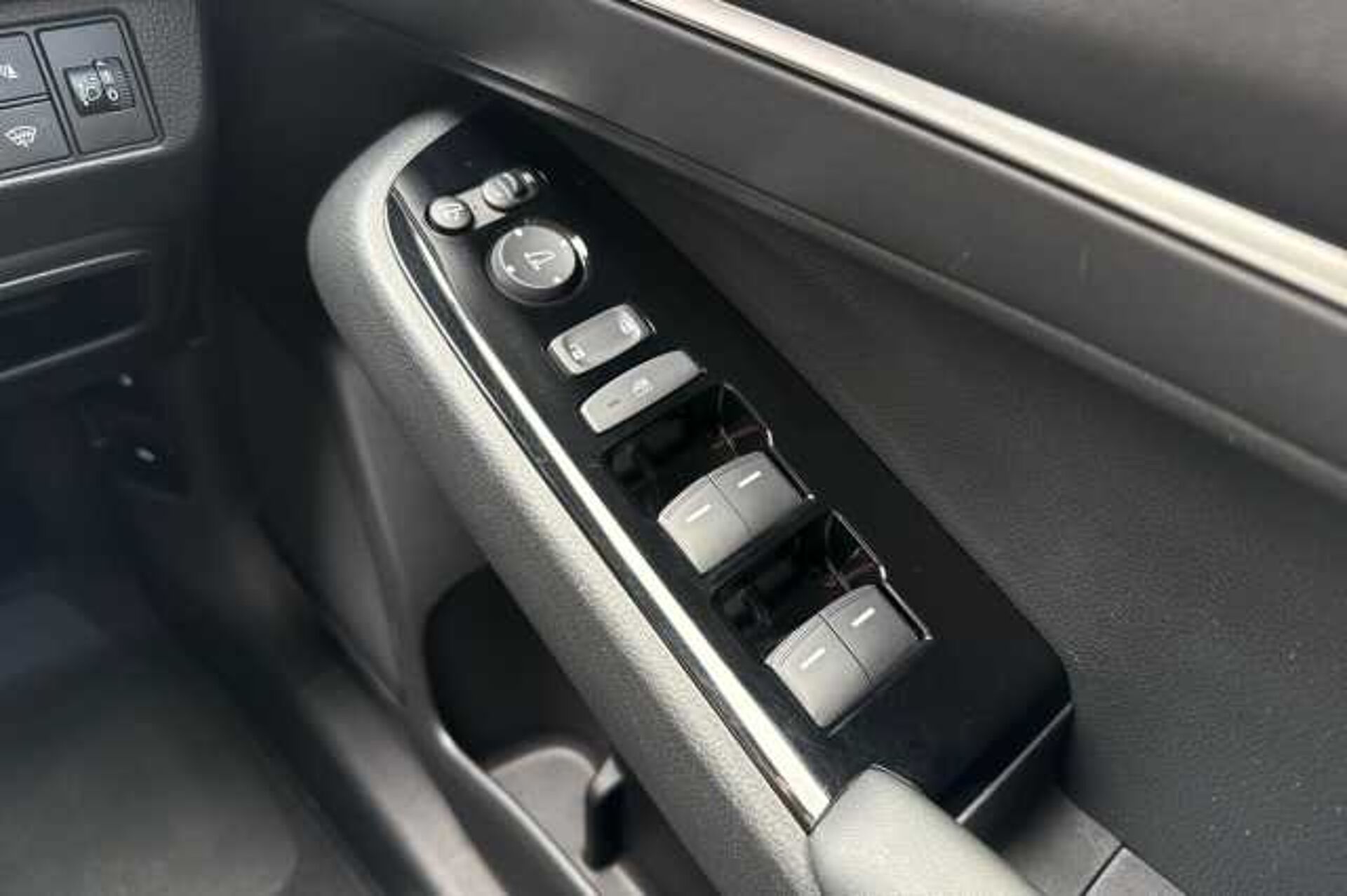 Honda HR-V Hybrid 1.5 eHEV Advance 5dr CVT 