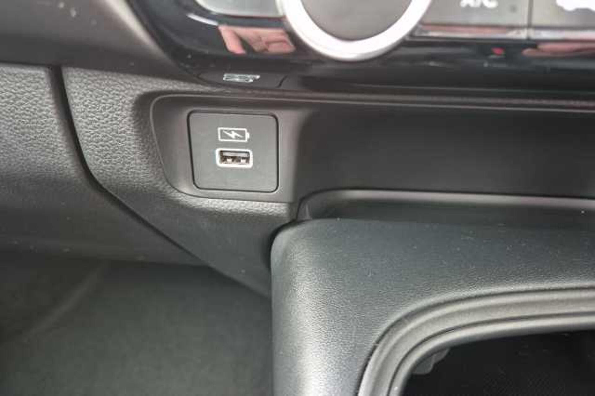 Honda HR-V Hybrid 1.5 eHEV Elegance 5dr CVT 