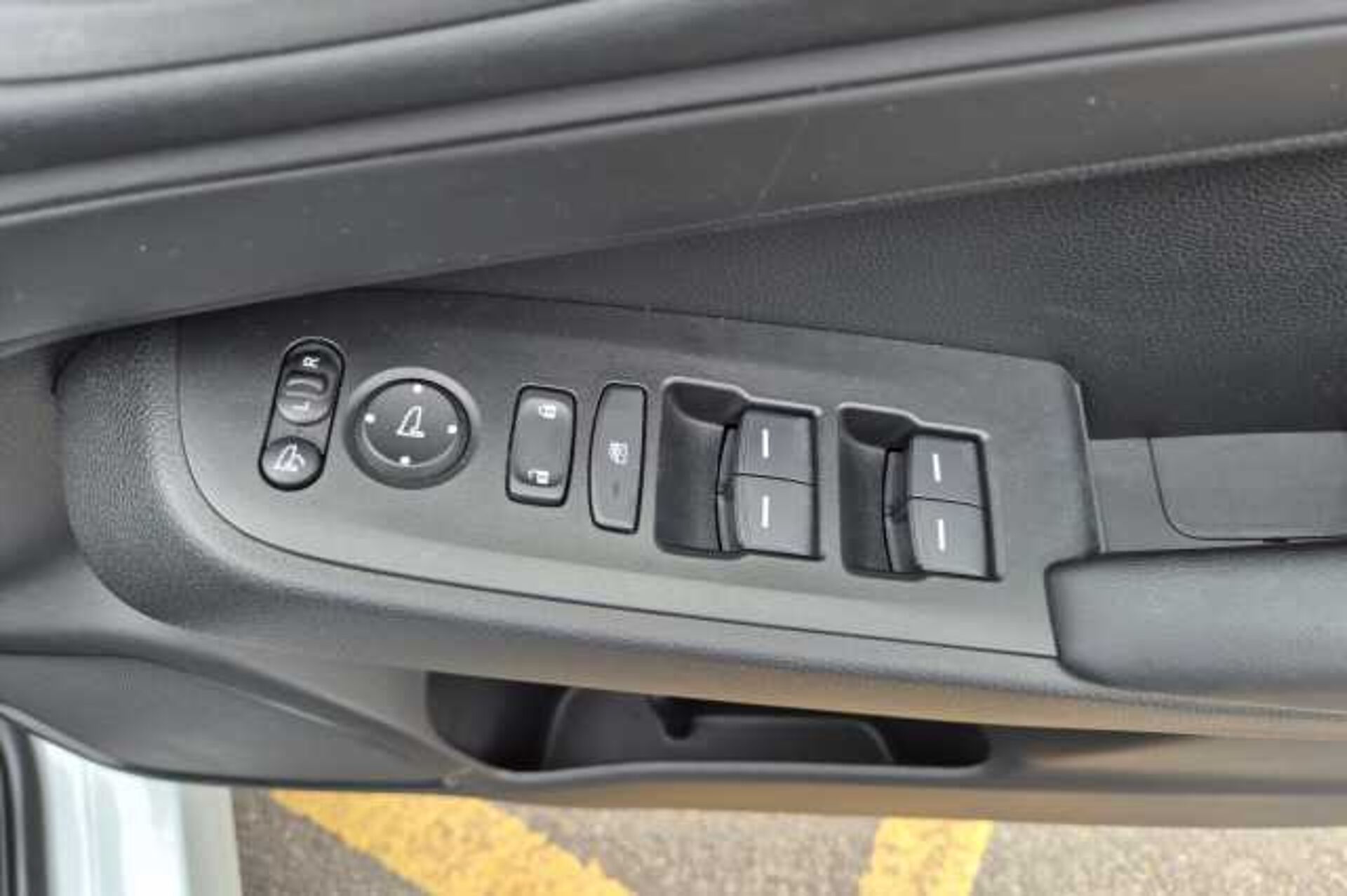Honda HR-V Hybrid 1.5 eHEV Elegance 5dr CVT 