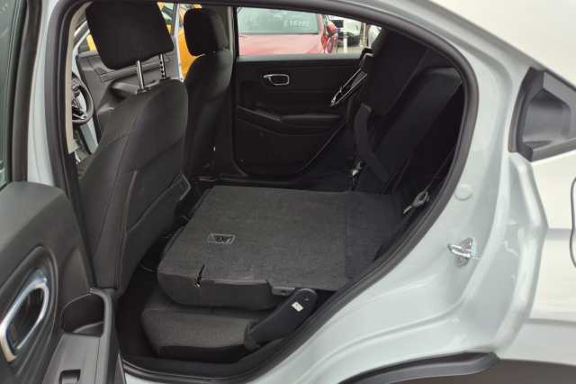 Honda HR-V Hybrid 1.5 eHEV Elegance 5dr CVT 