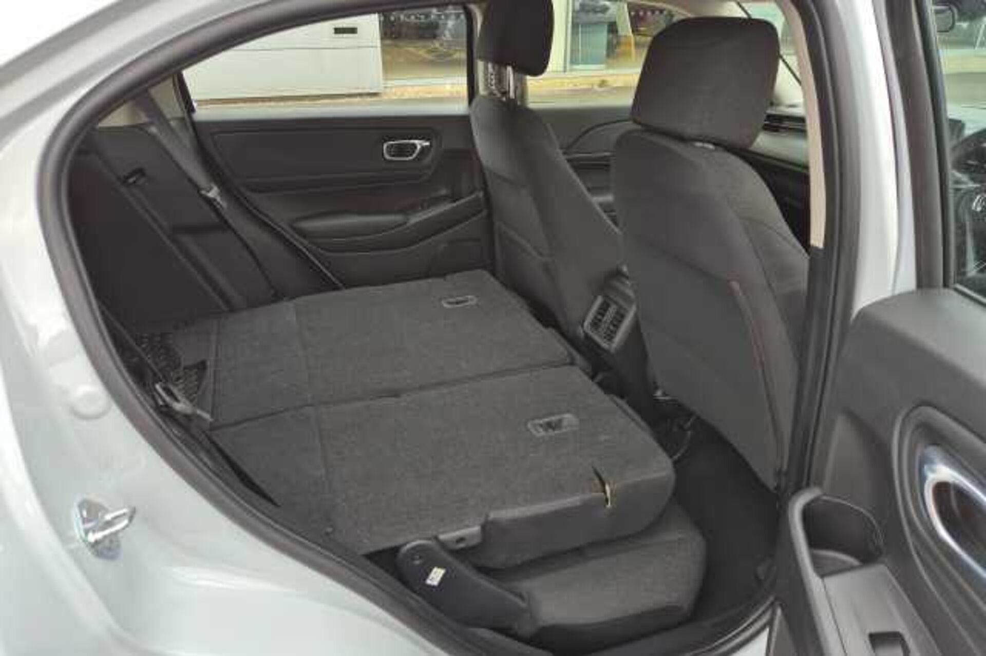Honda HR-V Hybrid 1.5 eHEV Elegance 5dr CVT 
