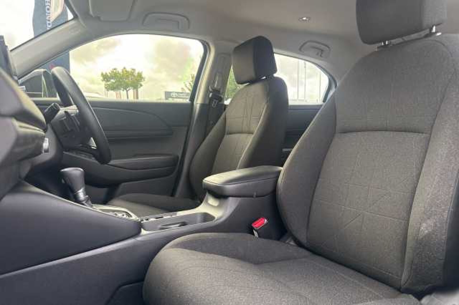 Honda HR-V Hybrid 1.5 eHEV Elegance 5dr CVT 