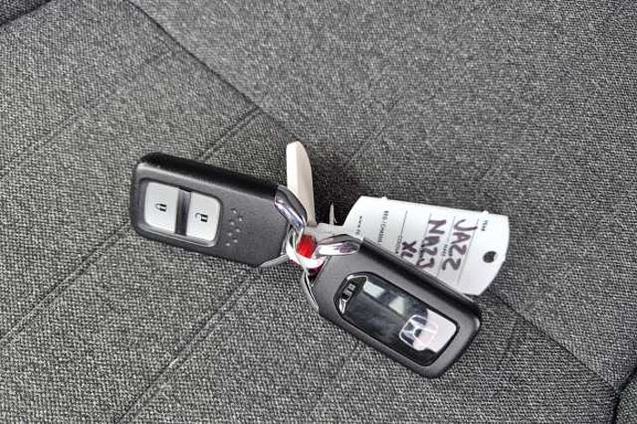 Honda Jazz Hybrid 1.5 i-MMD Hybrid Advance 5dr eCVT 