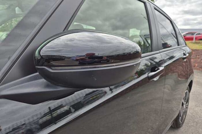 Honda Jazz Hybrid 1.5 i-MMD Hybrid Advance 5dr eCVT 