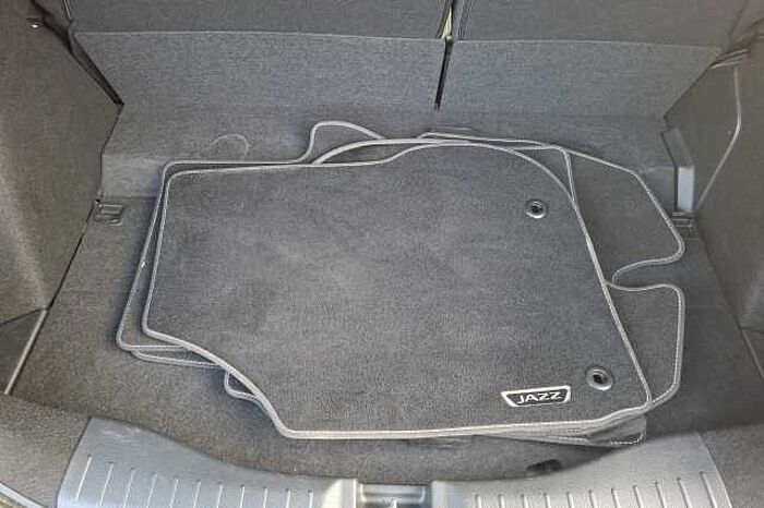 Honda Jazz Hybrid 1.5 i-MMD Hybrid SR 5dr eCVT 