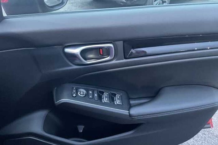 Honda Civic Hybrid 2.0 eHEV Advance 5dr CVT 