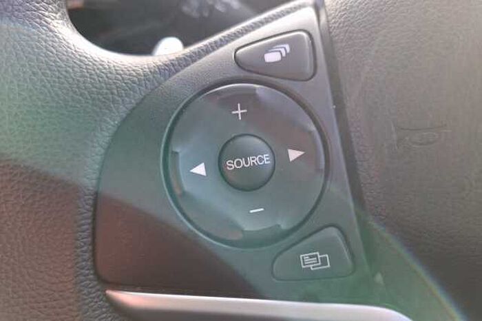 Honda Jazz 1.3 i-VTEC SE 5dr CVT 