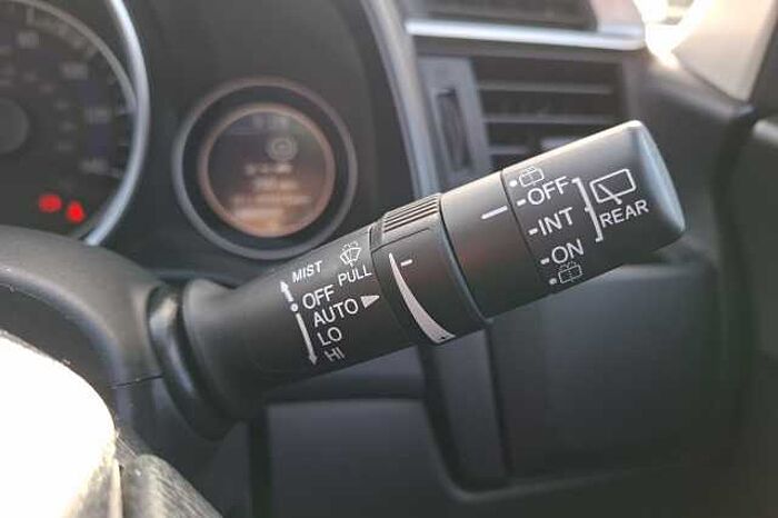 Honda Jazz 1.3 i-VTEC SE 5dr CVT 