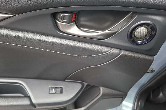 Honda Civic 1.5 VTEC Turbo Prestige 5dr 