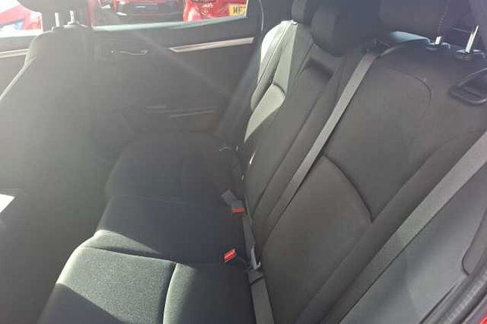 Honda Civic 1.0 VTEC Turbo 126 SR 5dr CVT 