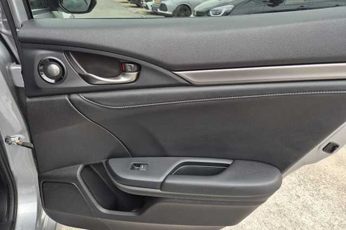 Honda Civic 1.5 VTEC Turbo Prestige 5dr 